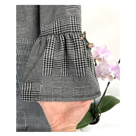 NWT Gypsies & Moondust • Bell Sleeve Houndstooth Retro Dress • Size M - Picture 3 of 9